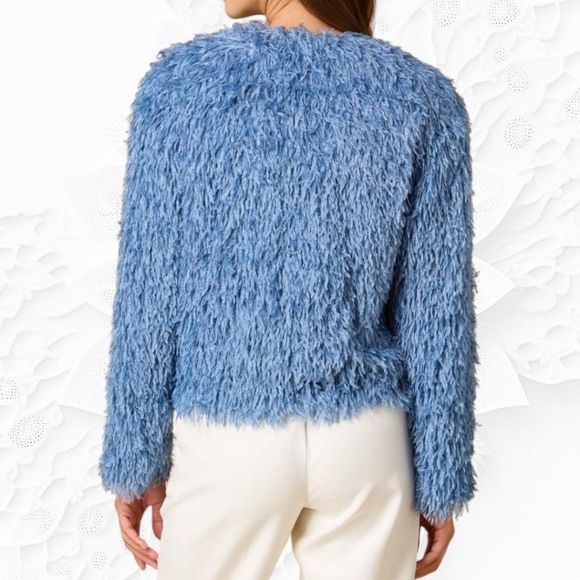 Zara Blue Fluffy Textured Long Sleeve Cropped Jacket Size XL - Picture 2 of 7
